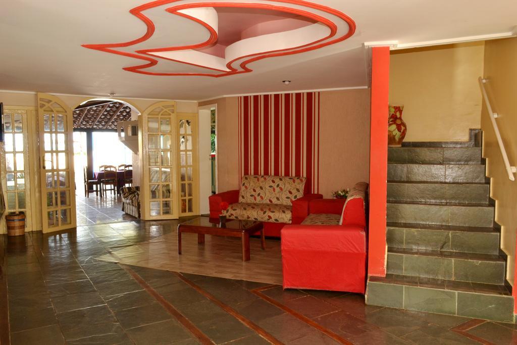 Hotel Brisa Dos Abrolhos Alcobaça Extérieur photo